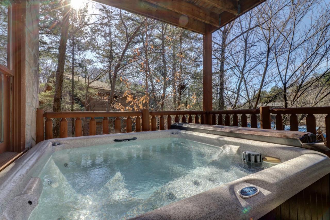 Peaceful Setting Cabin Βίλα Pigeon Forge Εξωτερικό φωτογραφία
